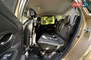 Минивэн Renault Scenic 2014 в 