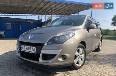 Мінівен Renault Scenic 2009 в 