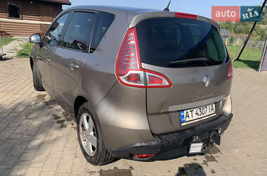 Мінівен Renault Scenic 2009 в 