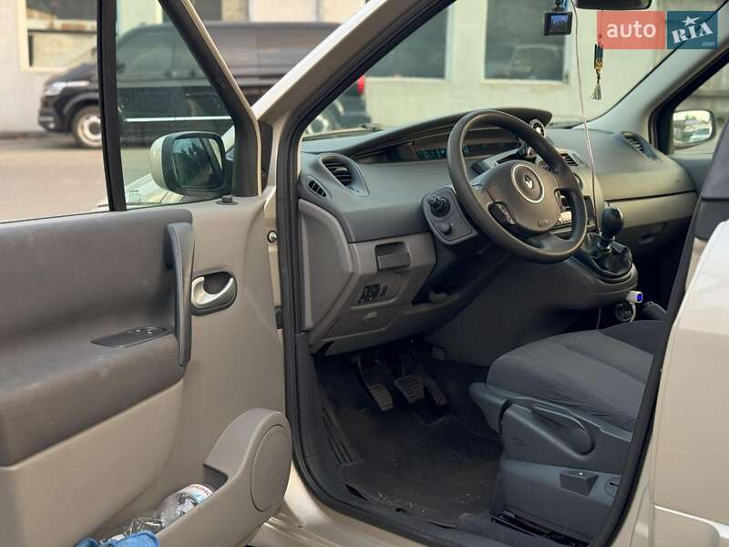 Минивэн Renault Scenic 2007 в Киеве