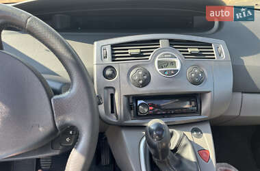 Минивэн Renault Scenic 2006 в 