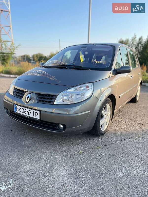 Минивэн Renault Scenic 2004 в Бродах