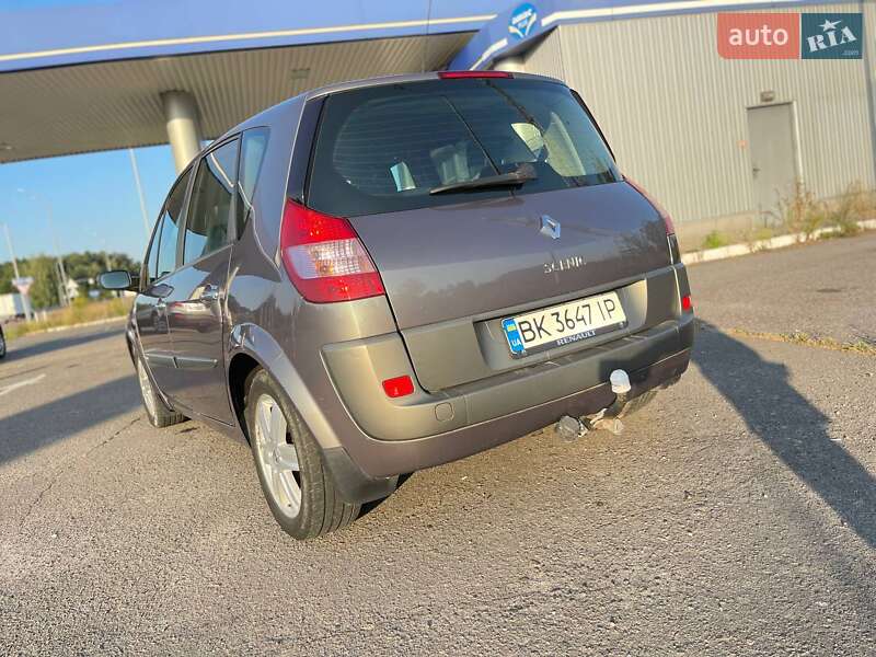 Минивэн Renault Scenic 2004 в Бродах