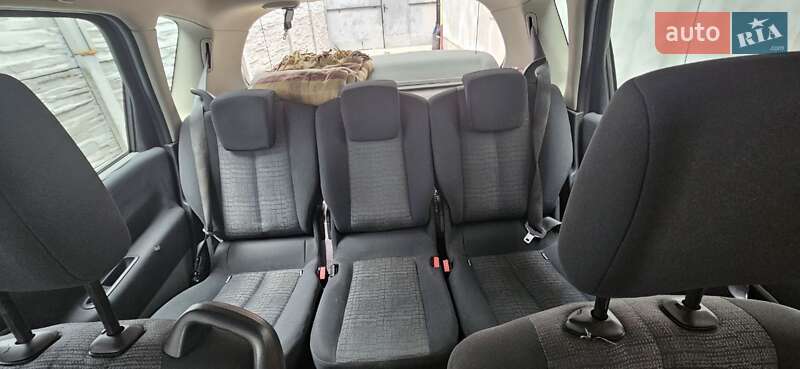 Мінівен Renault Scenic 2006 в Чернігові