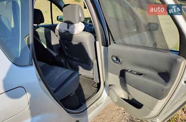 Минивэн Renault Scenic 2005 в 