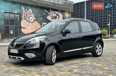 Минивэн Renault Scenic 2013 в 