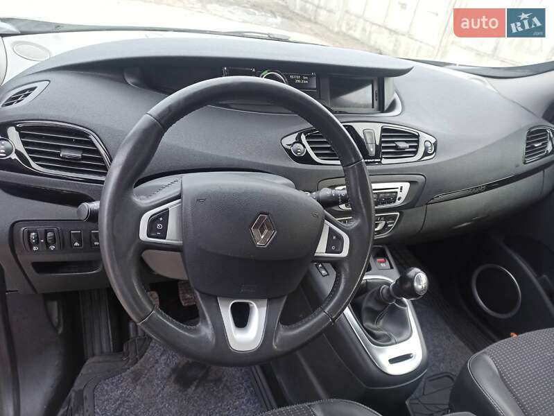 Минивэн Renault Scenic 2012 в Ровно фото 20 Минивэн Renault Scenic 2012 в Ровно