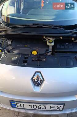 Минивэн Renault Scenic 2009 в 