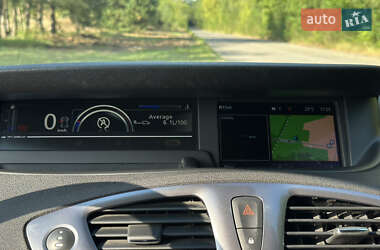 Минивэн Renault Scenic 2014 в 