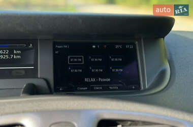 Минивэн Renault Scenic 2014 в 