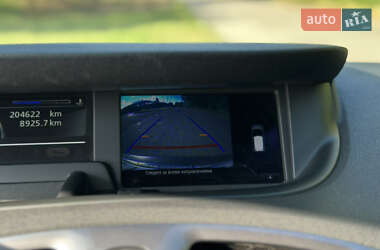 Минивэн Renault Scenic 2014 в 