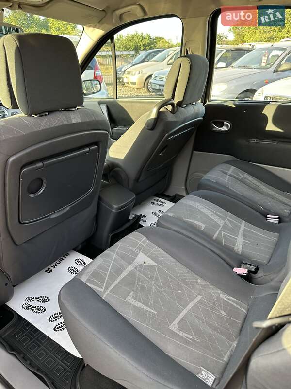 Мінівен Renault Scenic 2005 в Смілі