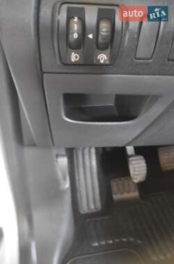 Минивэн Renault Scenic 2015 в 