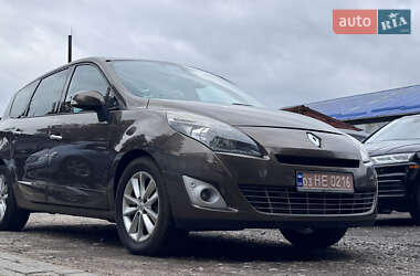 Мінівен Renault Scenic 2010 в Луцьку