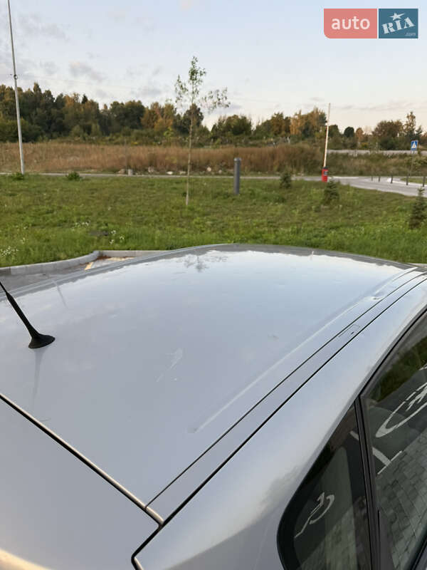 Минивэн Renault Scenic 2003 в Львове