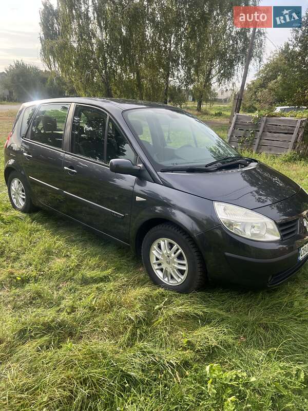 Минивэн Renault Scenic 2005 в Чернигове
