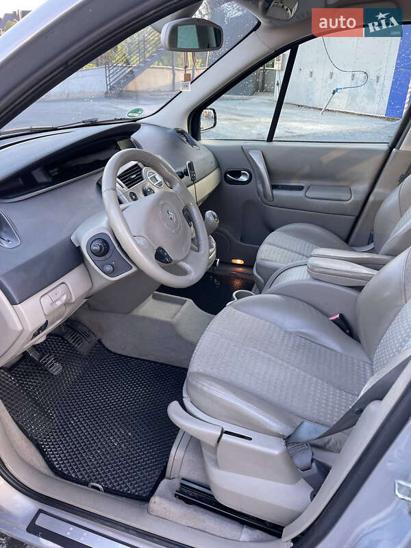 Минивэн Renault Scenic 2005 в Тернополе