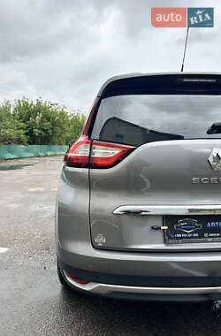 Минивэн Renault Scenic 2017 в 