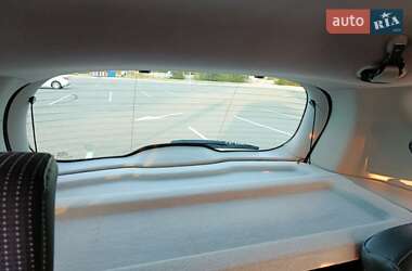 Минивэн Renault Scenic 2011 в 