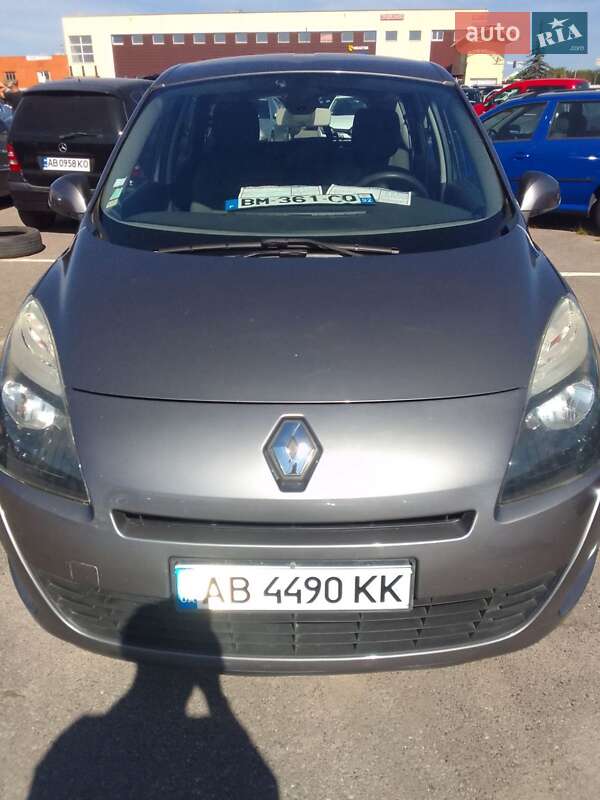 Renault Scenic 2011