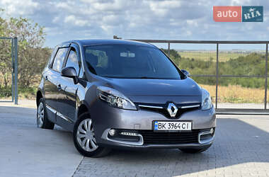 Минивэн Renault Scenic 2013 в 