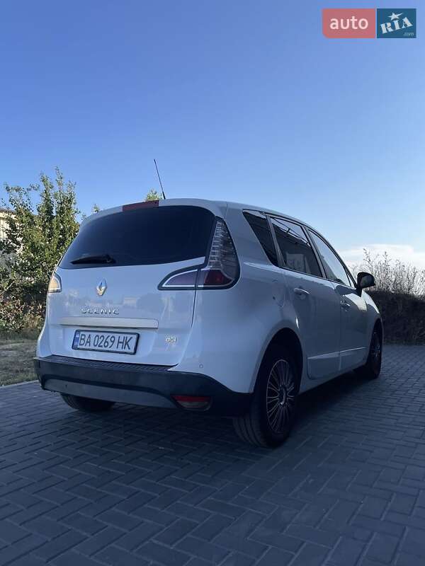 Минивэн Renault Scenic 2013 в Кропивницком