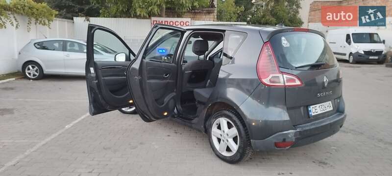Минивэн Renault Scenic 2010 в Черновцах