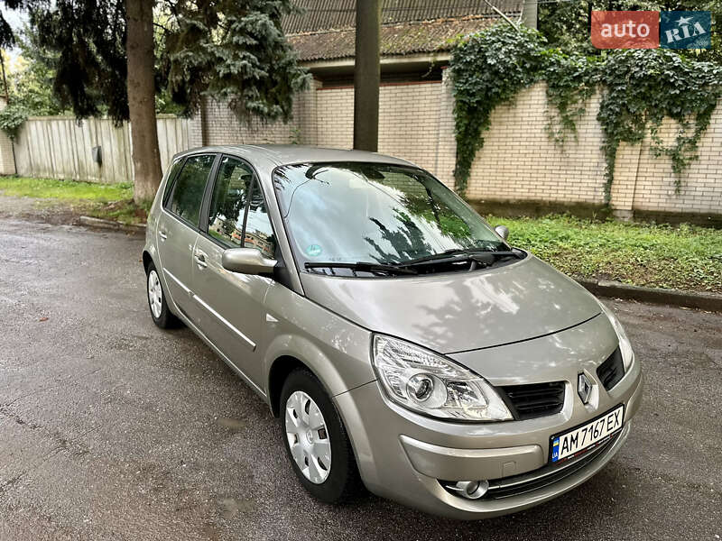 Минивэн Renault Scenic 2007 в Виннице