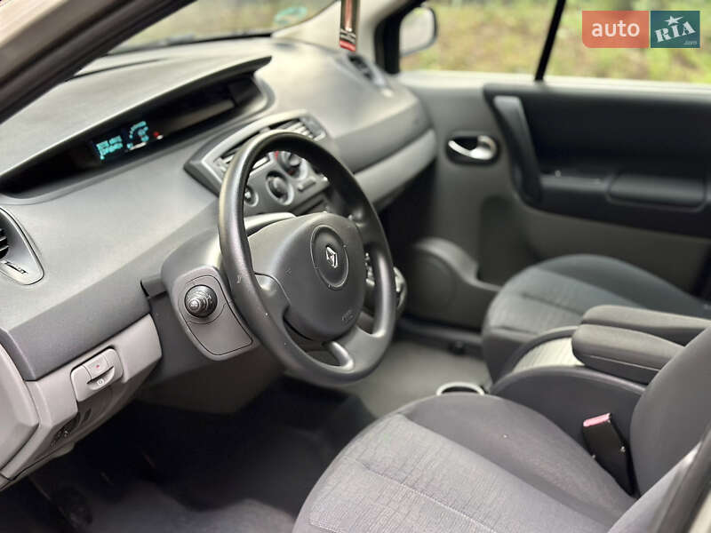 Минивэн Renault Scenic 2007 в Виннице