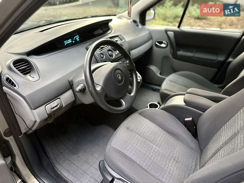 Минивэн Renault Scenic 2007 в Виннице