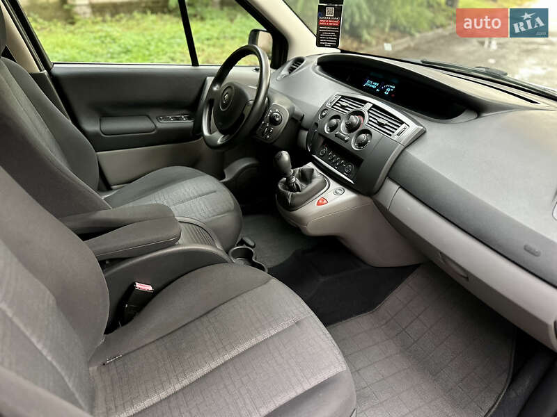 Минивэн Renault Scenic 2007 в Виннице