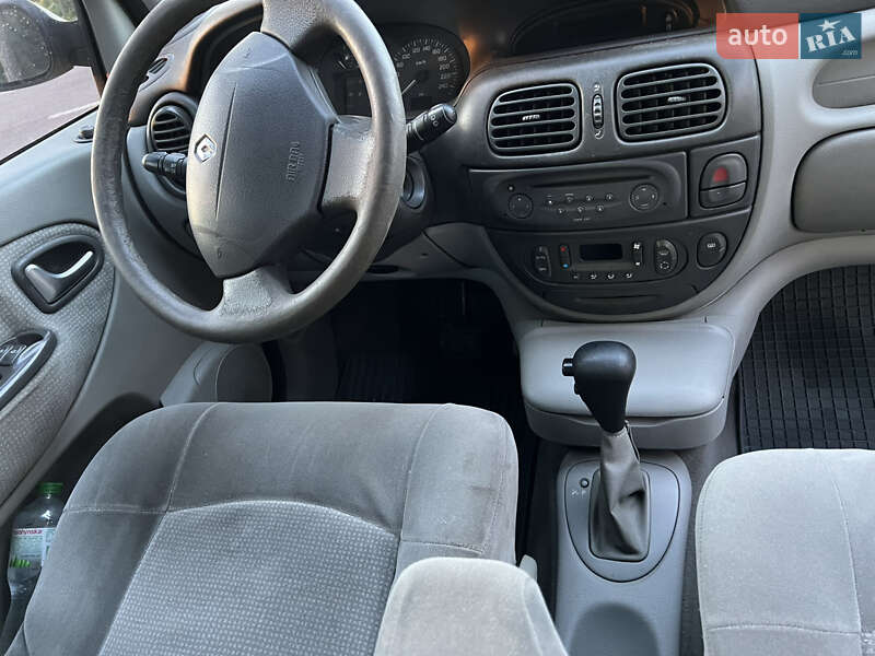 Минивэн Renault Scenic 2002 в Виннице