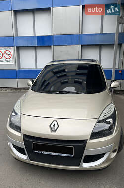 Минивэн Renault Scenic 2011 в Хмельницком