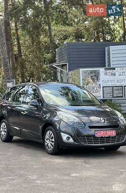 Минивэн Renault Scenic 2009 в Виннице