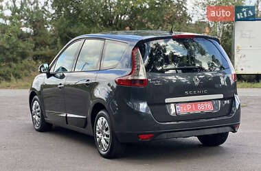 Минивэн Renault Scenic 2009 в 