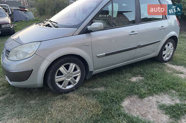 Минивэн Renault Scenic 2004 в 