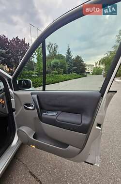 Минивэн Renault Scenic 2007 в 