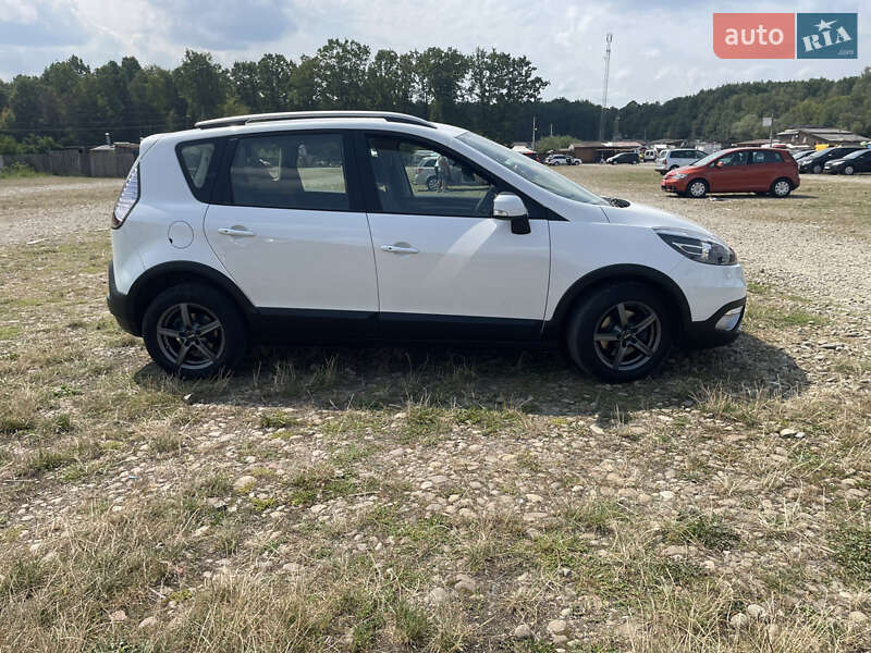 Минивэн Renault Scenic 2013 в Калуше