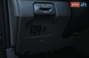 Минивэн Renault Scenic 2006 в 