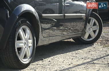 Минивэн Renault Scenic 2006 в 