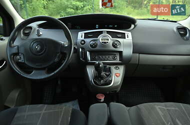 Минивэн Renault Scenic 2006 в 