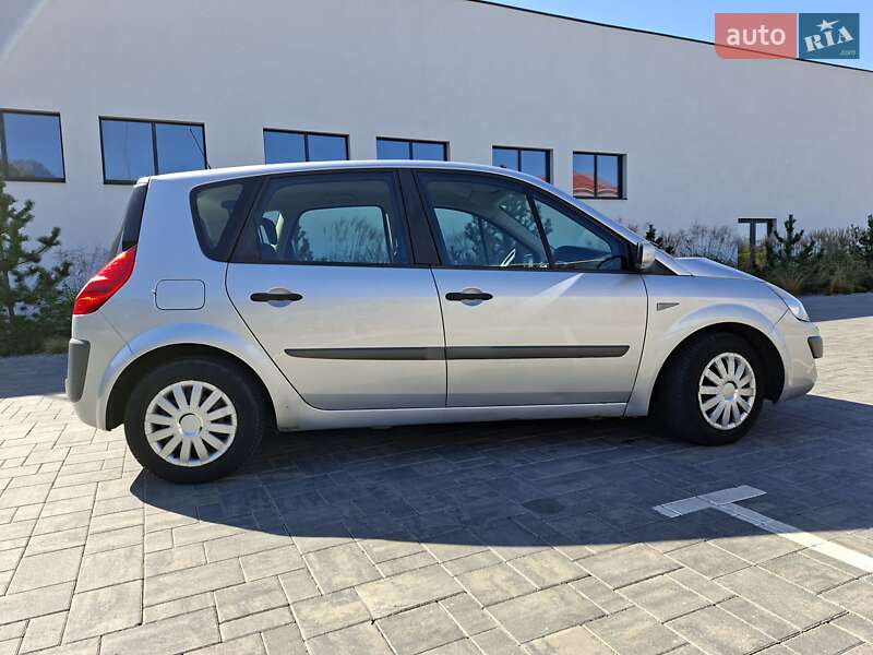 Минивэн Renault Scenic 2007 в Луцке