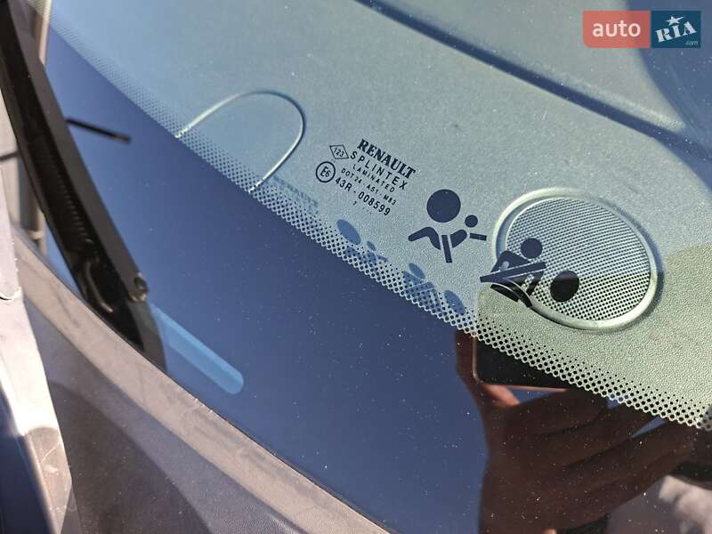 Минивэн Renault Scenic 2007 в Луцке