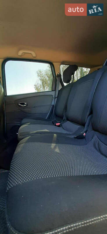 Минивэн Renault Scenic 2011 в Славуте фото 4 Минивэн Renault Scenic 2011 в Славуте