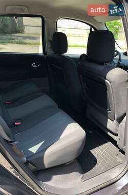 Минивэн Renault Scenic 2007 в 