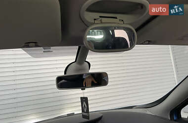 Минивэн Renault Scenic 2013 в 