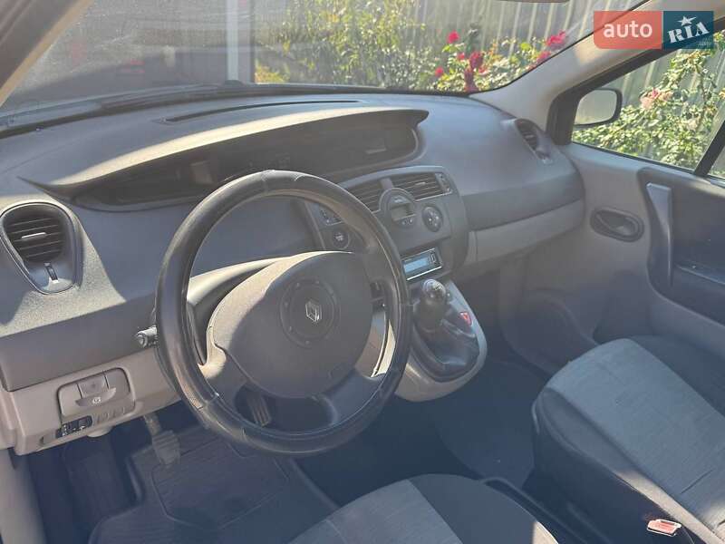 Минивэн Renault Scenic 2006 в Виннице