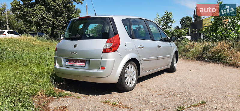 Минивэн Renault Scenic 2007 в Чернигове
