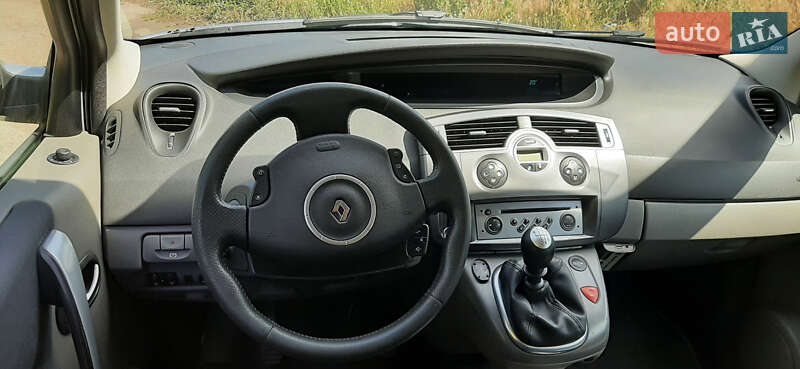 Минивэн Renault Scenic 2007 в Чернигове