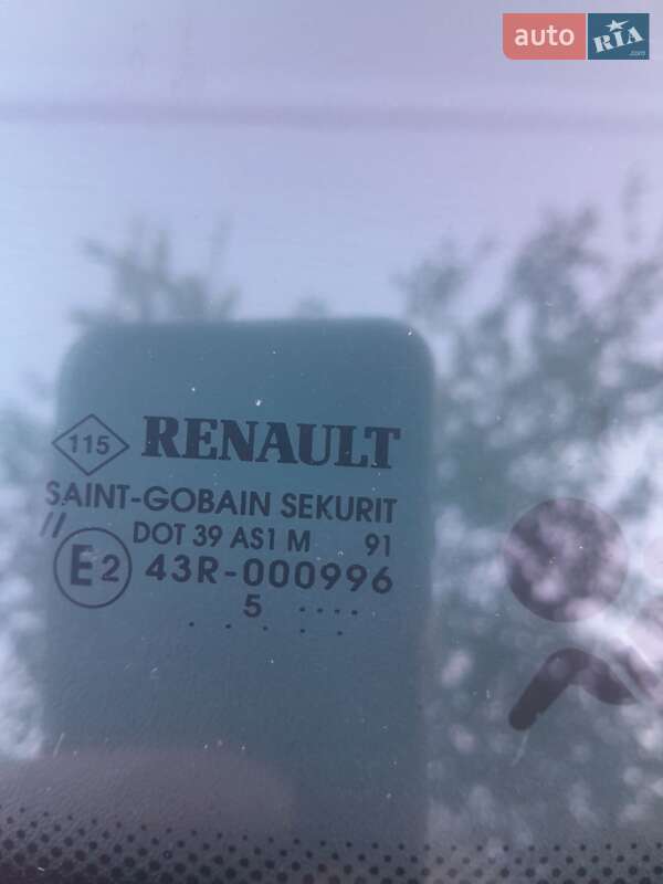 Минивэн Renault Scenic 2005 в Черкассах